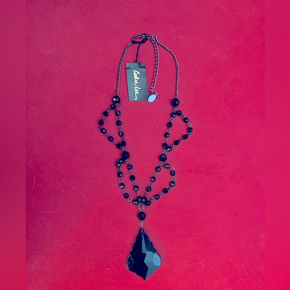 Cookie Lee black necklace